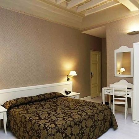 Palazzo Riario Bed and Breakfast Βιτέρμπο Εξωτερικό φωτογραφία